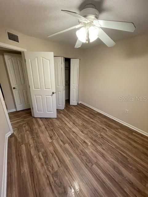 For Rent: $1,450 (3 beds, 2 baths, 1384 Square Feet)