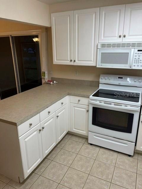 For Rent: $1,450 (3 beds, 2 baths, 1384 Square Feet)