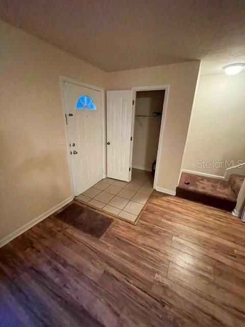 For Rent: $1,450 (3 beds, 2 baths, 1384 Square Feet)