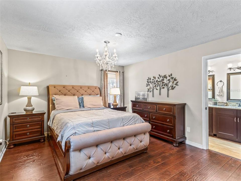 For Sale: $1,325,000 (6 beds, 3 baths, 3141 Square Feet)