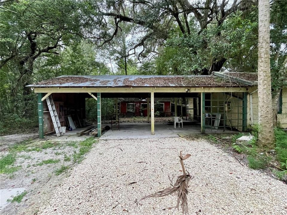 For Sale: $129,900 (1 beds, 1 baths, 234 Square Feet)