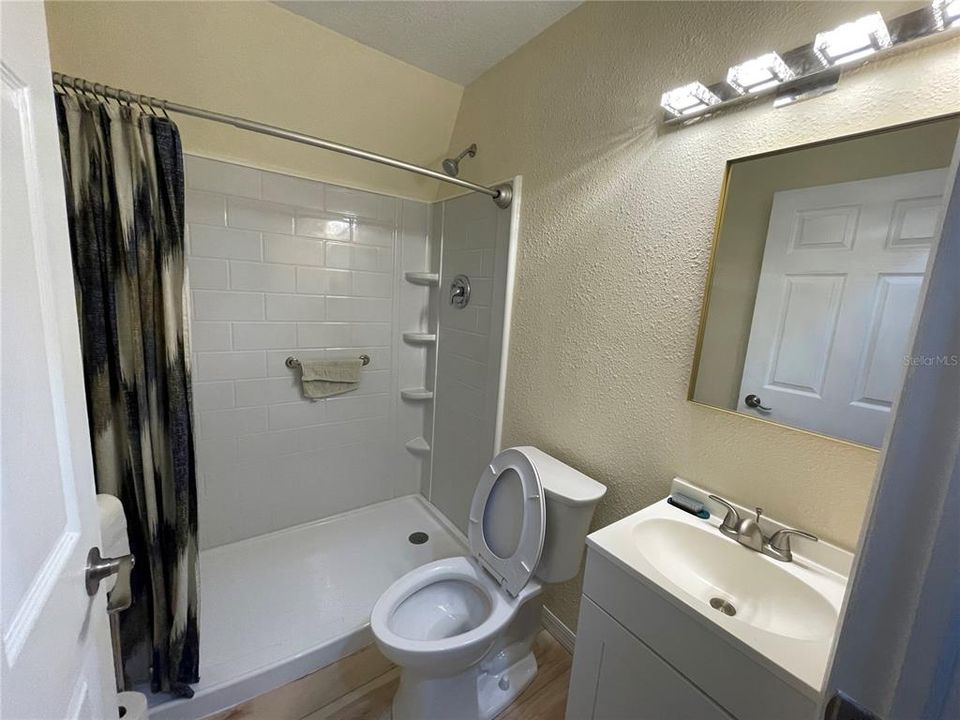 For Sale: $129,900 (1 beds, 1 baths, 234 Square Feet)