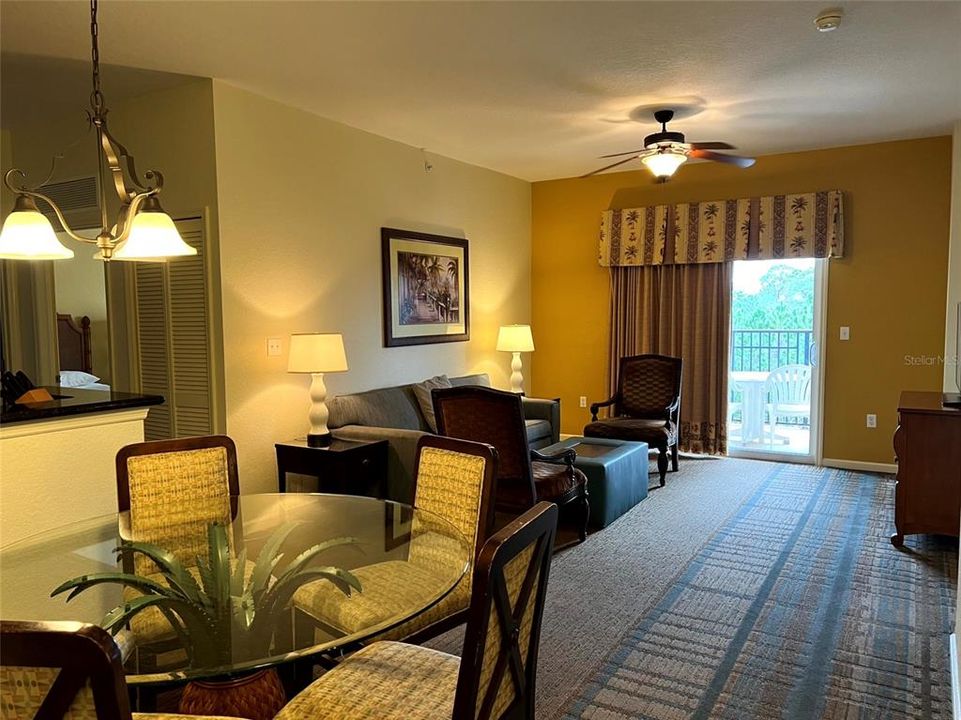For Sale: $145,000 (2 beds, 2 baths, 1060 Square Feet)