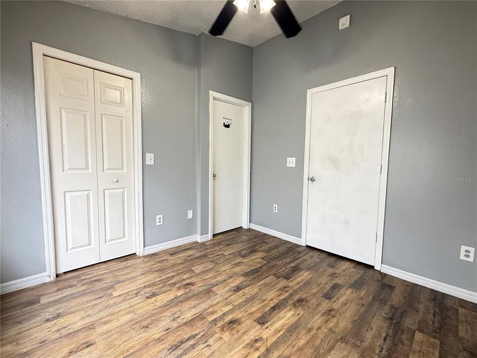 For Rent: $1,700 (3 beds, 3 baths, 1412 Square Feet)