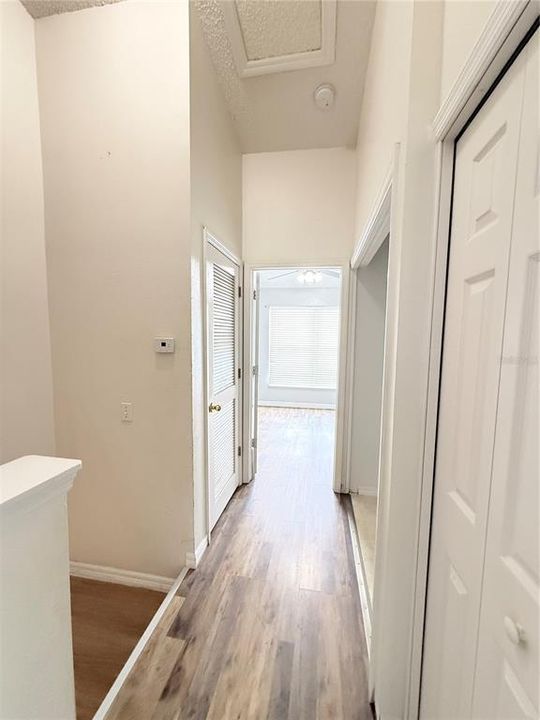 For Rent: $1,700 (3 beds, 3 baths, 1412 Square Feet)