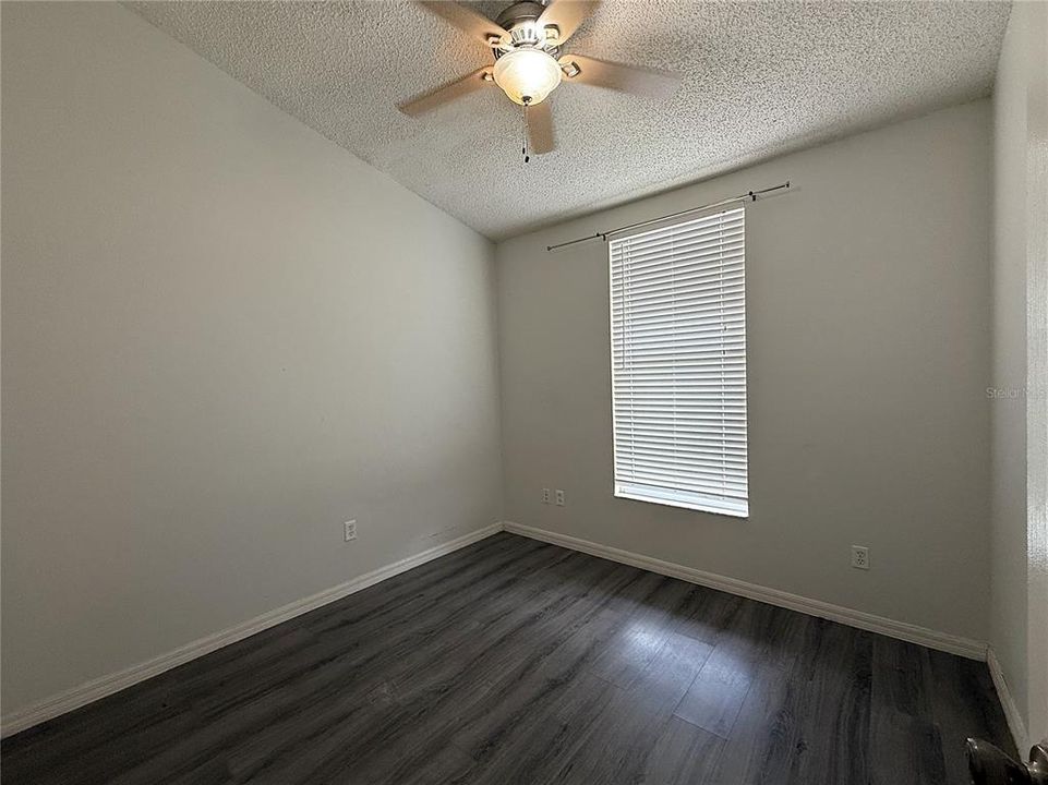 For Rent: $1,700 (3 beds, 3 baths, 1412 Square Feet)