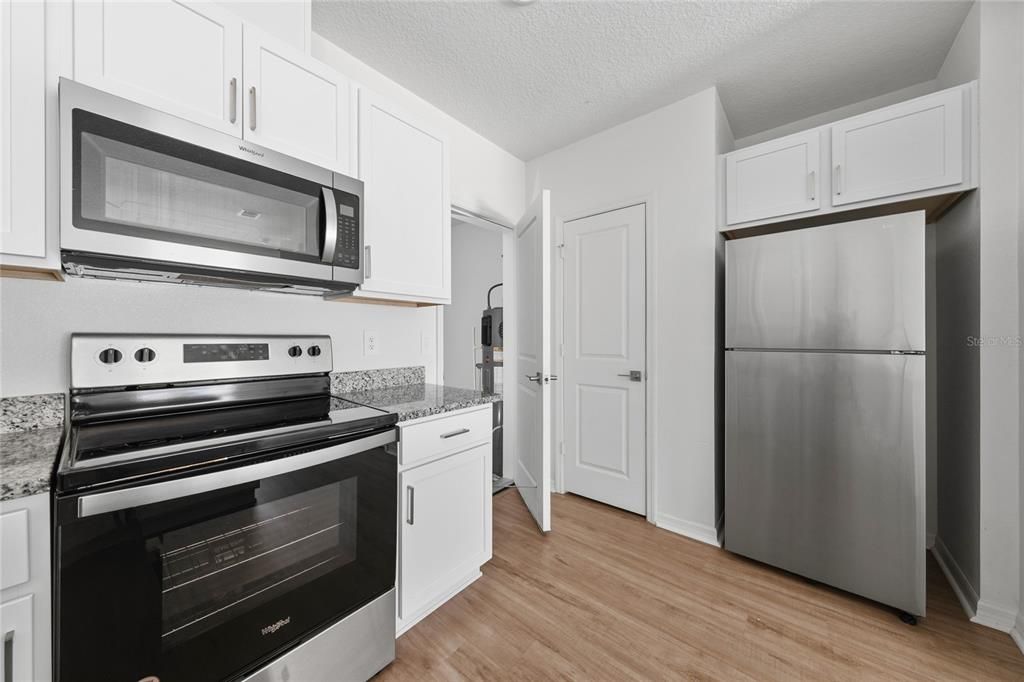 В аренду: $2,050 (3 спален, 2 ванн, 1556 Квадратных фут)