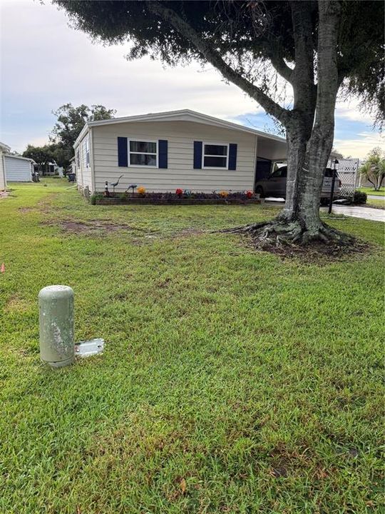 For Sale: $165,000 (2 beds, 2 baths, 1014 Square Feet)