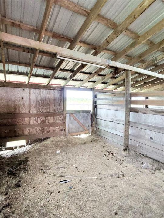 For Sale: $369,000 (4 beds, 2 baths, 1984 Square Feet)