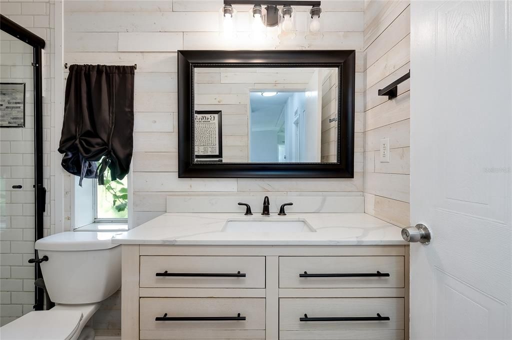 For Sale: $369,000 (4 beds, 2 baths, 1984 Square Feet)