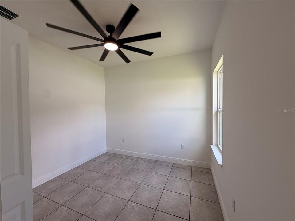 For Rent: $2,200 (4 beds, 2 baths, 1578 Square Feet)