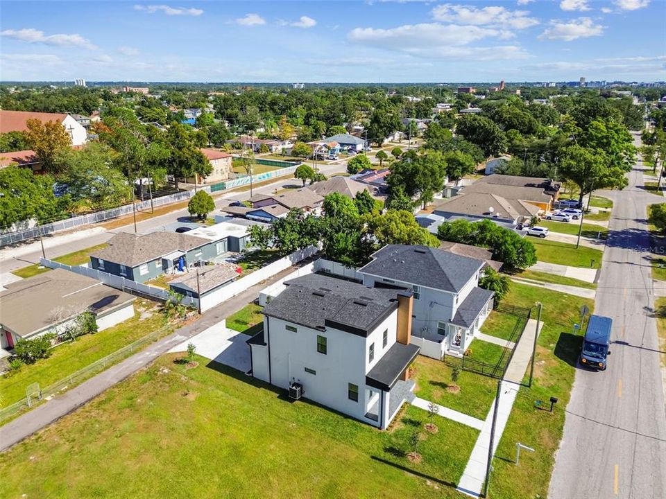 На продажу: $800,000 (4 спален, 3 ванн, 2195 Квадратных фут)