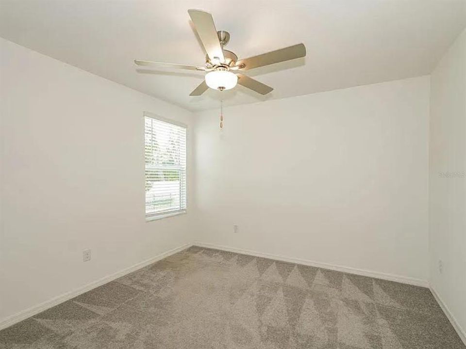 For Rent: $2,900 (6 beds, 3 baths, 3092 Square Feet)