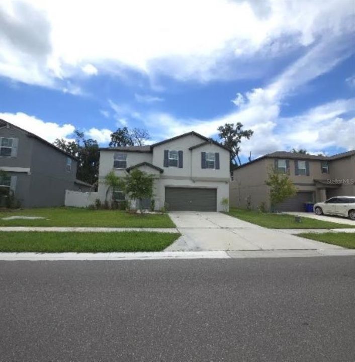 For Rent: $2,900 (6 beds, 3 baths, 3092 Square Feet)