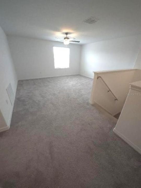 For Rent: $2,900 (6 beds, 3 baths, 3092 Square Feet)