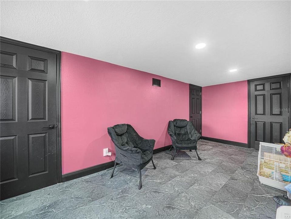 For Sale: $849,999 (4 beds, 3 baths, 2636 Square Feet)