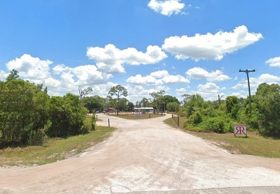 待售: $10,000 (2.51 acres)