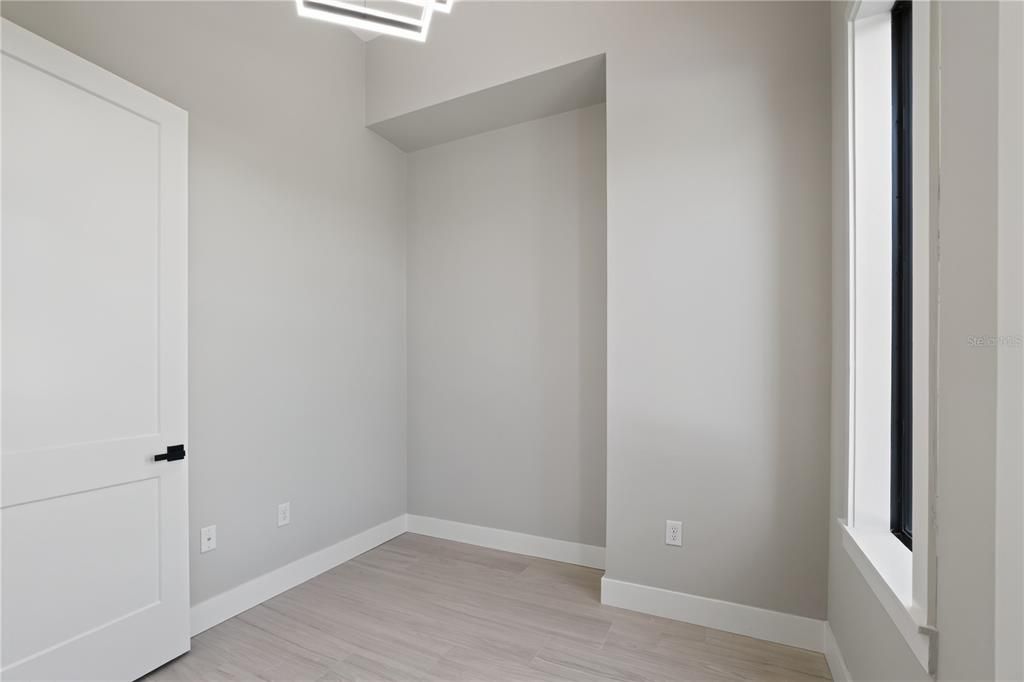 For Sale: $674,900 (3 beds, 2 baths, 2245 Square Feet)