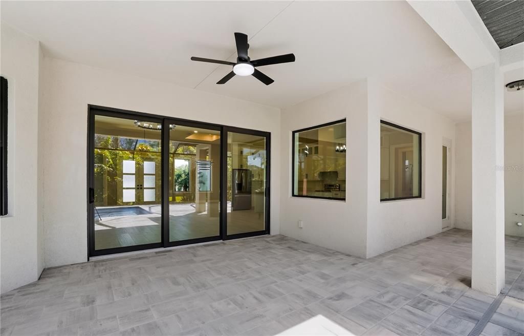 For Sale: $674,900 (3 beds, 2 baths, 2245 Square Feet)