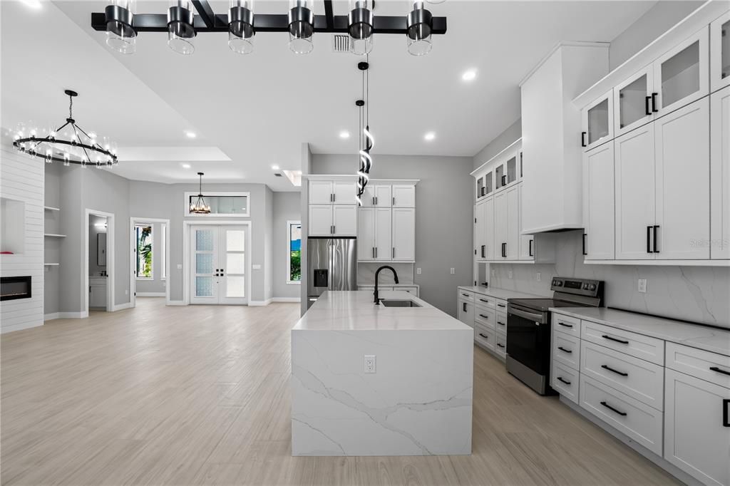 For Sale: $674,900 (3 beds, 2 baths, 2245 Square Feet)
