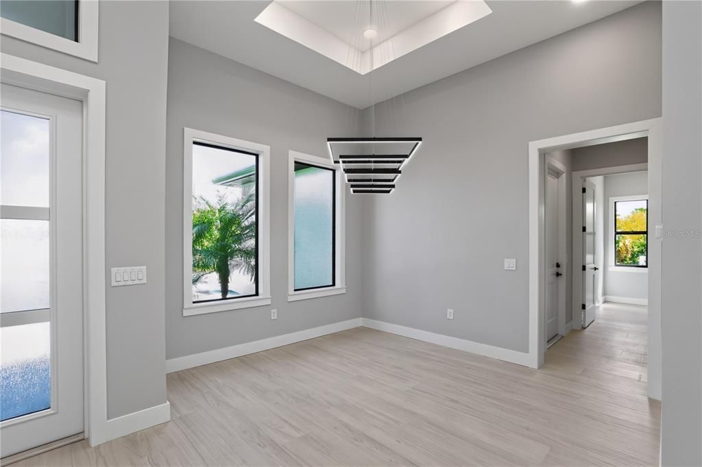 For Sale: $674,900 (3 beds, 2 baths, 2245 Square Feet)