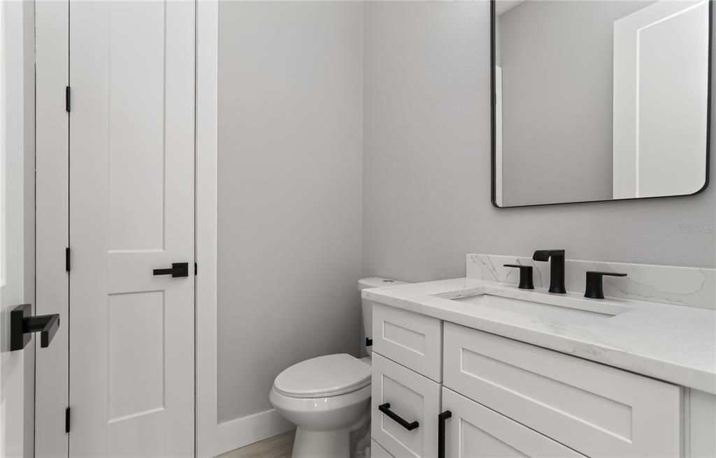 For Sale: $674,900 (3 beds, 2 baths, 2245 Square Feet)