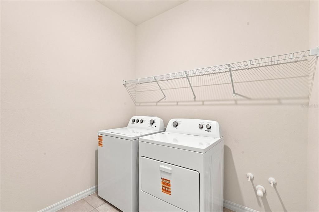 For Rent: $2,300 (4 beds, 2 baths, 2031 Square Feet)