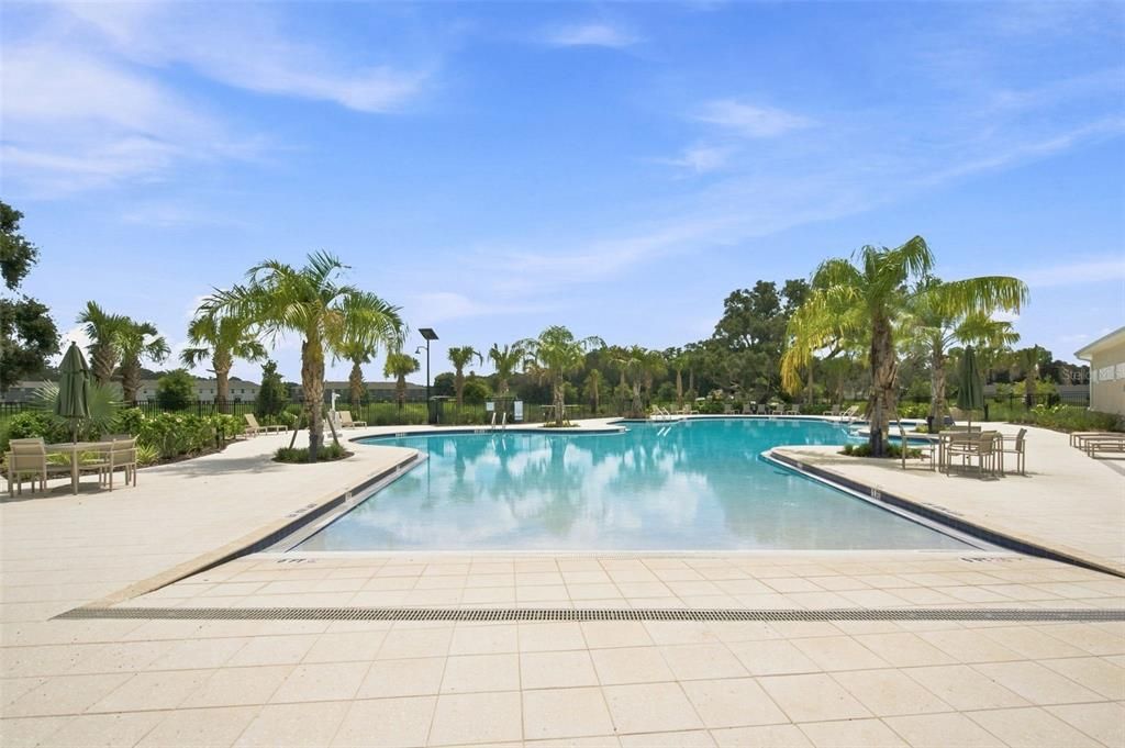 For Rent: $2,300 (4 beds, 2 baths, 2031 Square Feet)