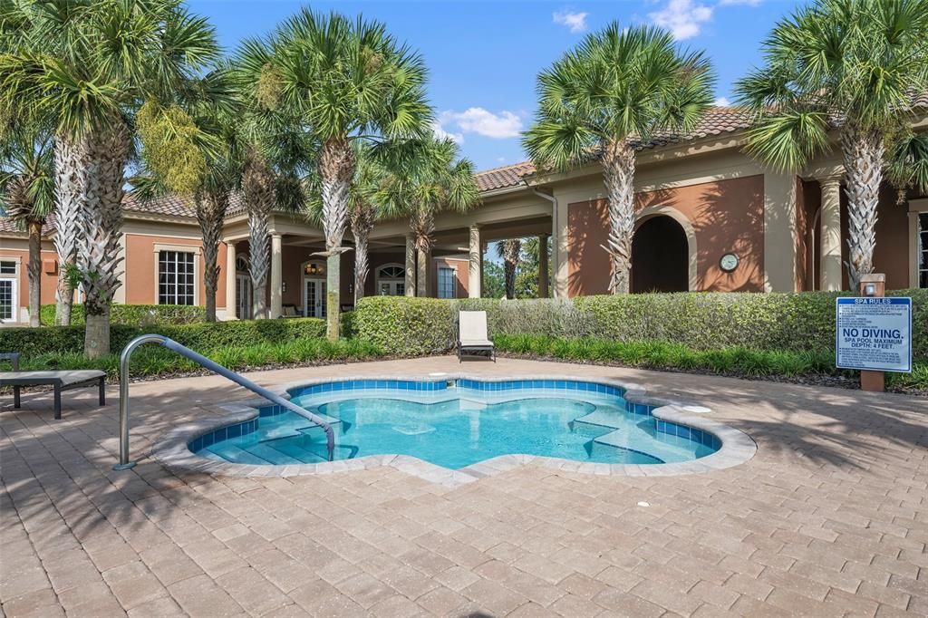 For Sale: $325,000 (3 beds, 2 baths, 1644 Square Feet)