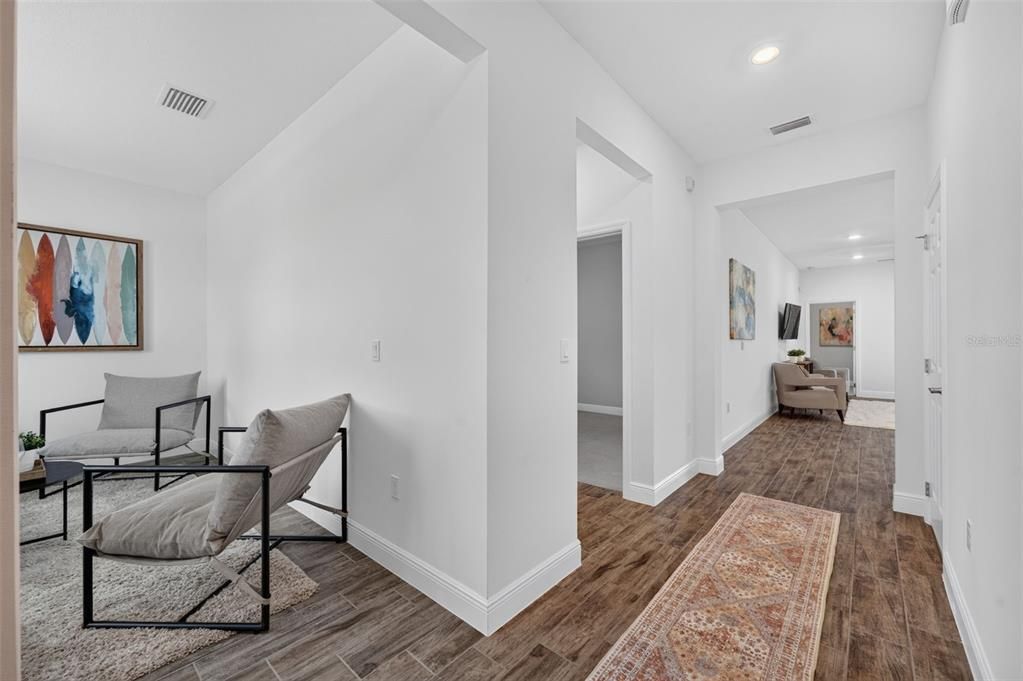 For Sale: $325,000 (3 beds, 2 baths, 1644 Square Feet)