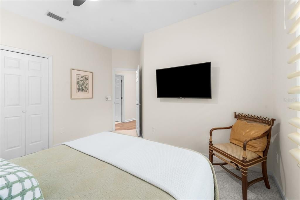 En Venta: $879,000 (5 camas, 3 baños, 2797 Pies cuadrados)