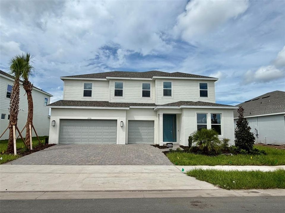 For Sale: $995,000 (6 beds, 5 baths, 3998 Square Feet)