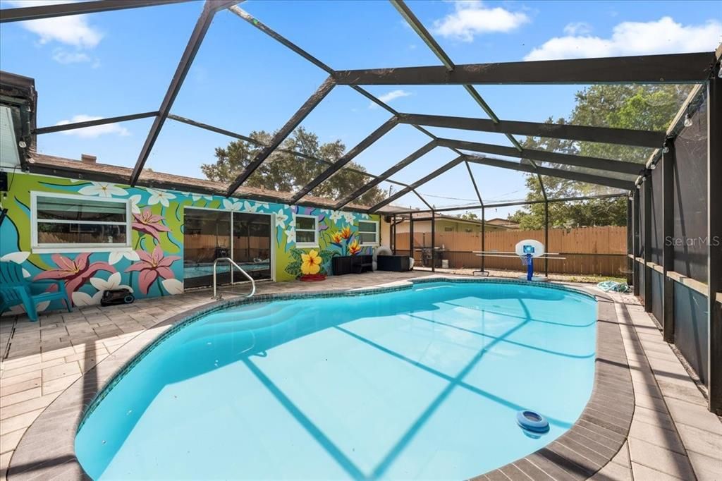 For Sale: $479,900 (3 beds, 2 baths, 1187 Square Feet)