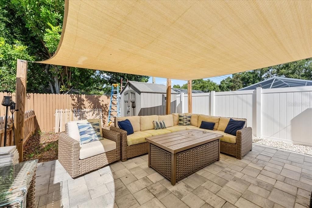 For Sale: $479,900 (3 beds, 2 baths, 1187 Square Feet)