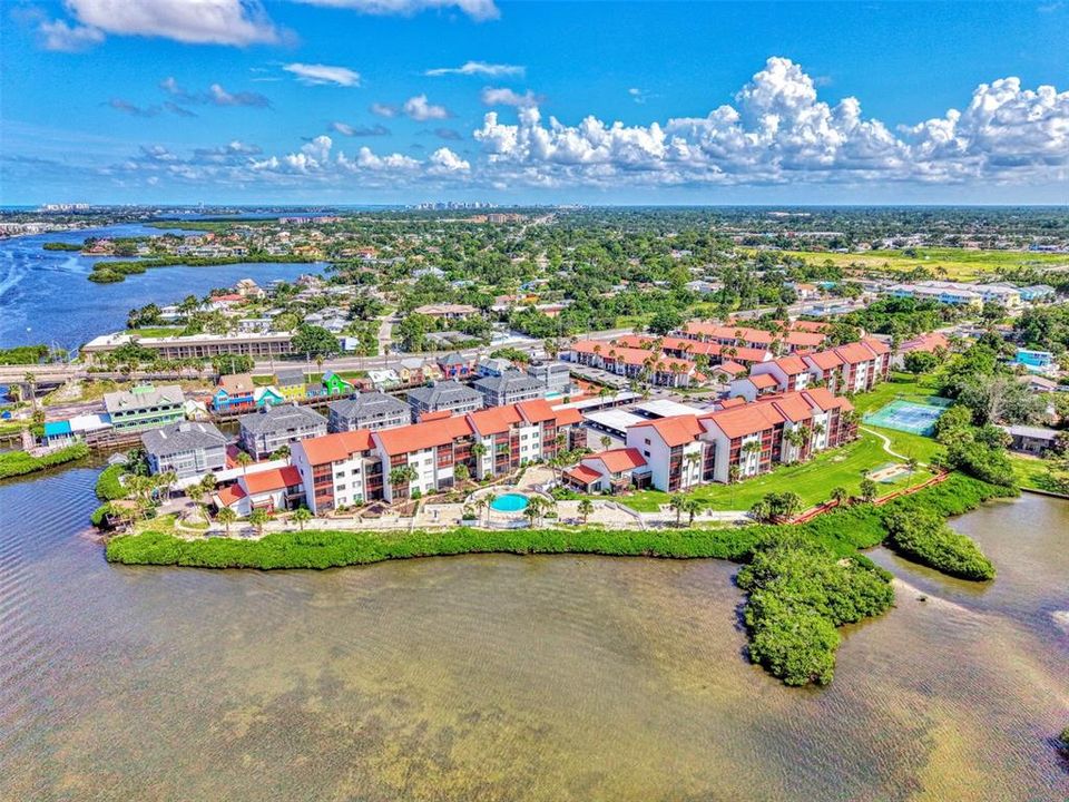 En Venta: $249,900 (1 camas, 1 baños, 800 Pies cuadrados)