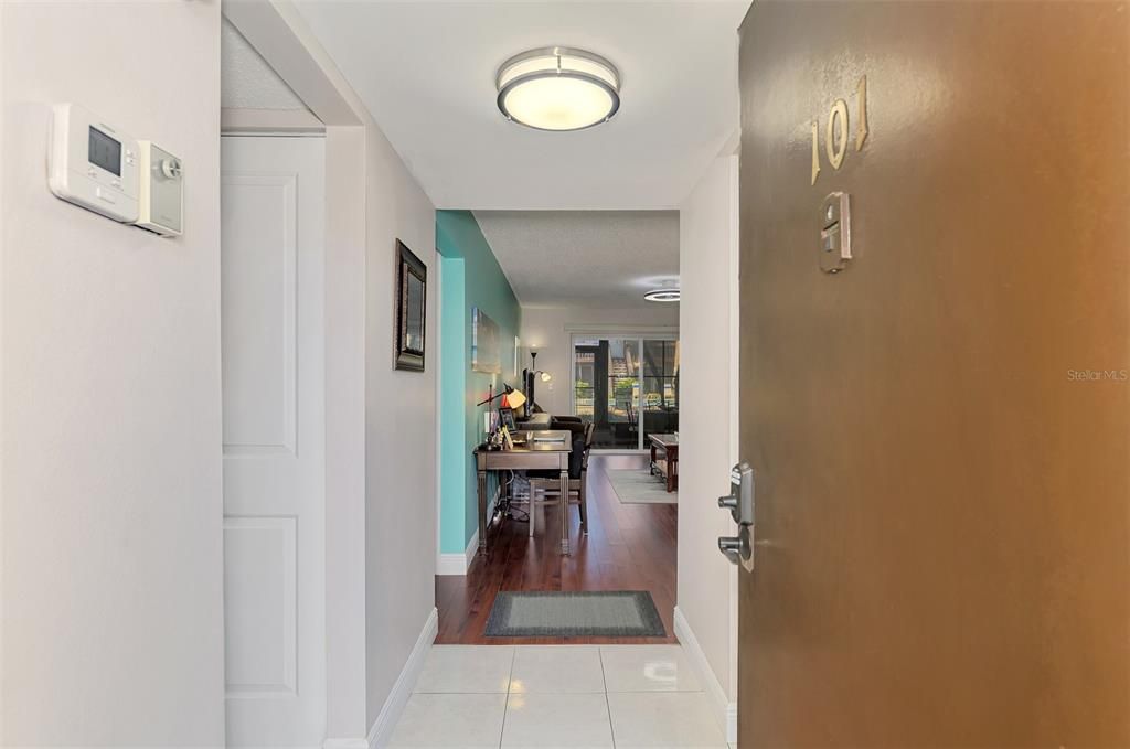 En Venta: $249,900 (1 camas, 1 baños, 800 Pies cuadrados)