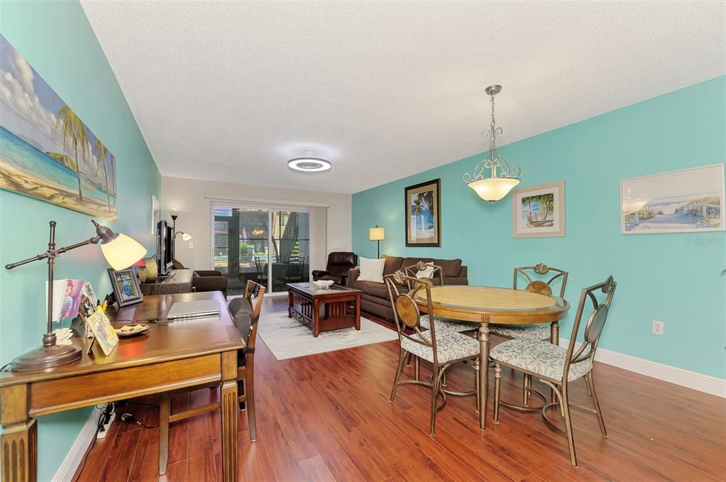 En Venta: $249,900 (1 camas, 1 baños, 800 Pies cuadrados)
