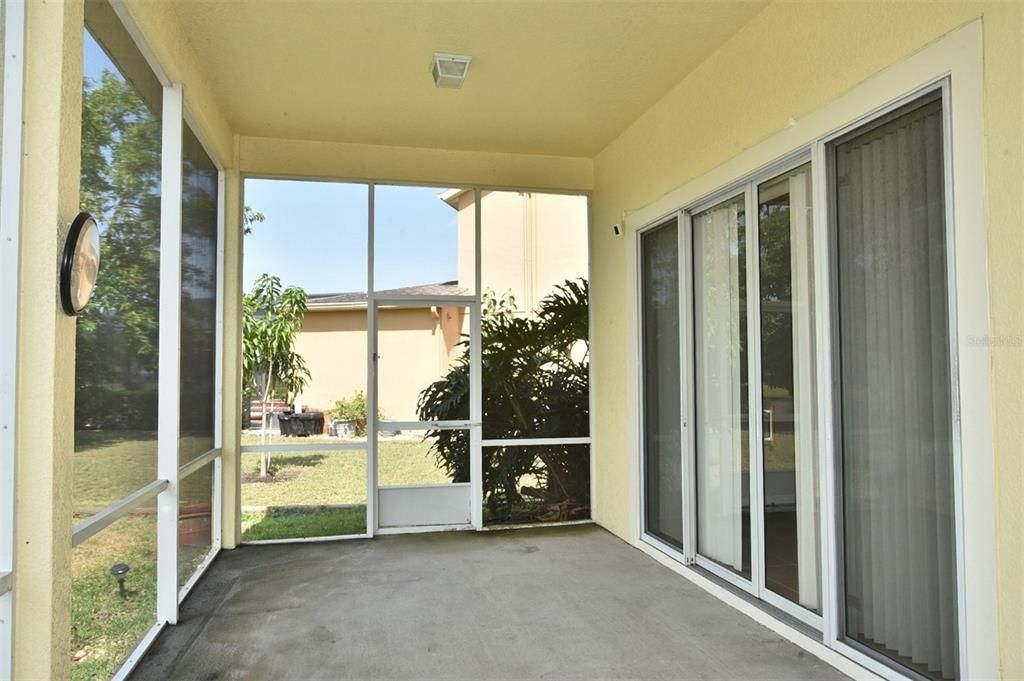 В аренду: $2,650 (3 спален, 3 ванн, 2568 Квадратных фут)