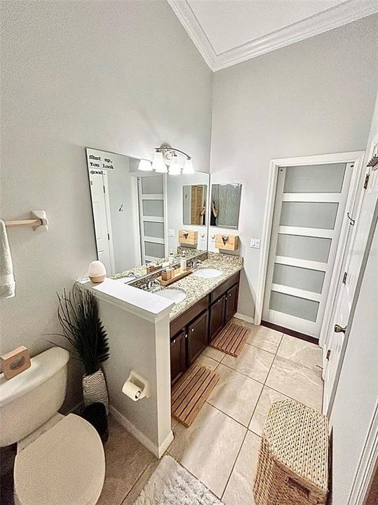 For Sale: $360,000 (2 beds, 2 baths, 1311 Square Feet)