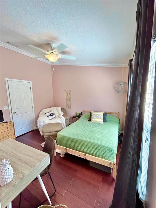 For Sale: $360,000 (2 beds, 2 baths, 1311 Square Feet)