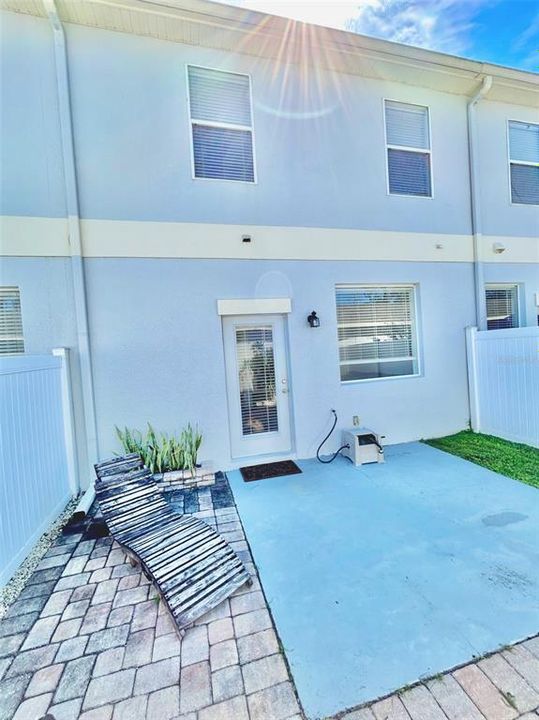 For Sale: $360,000 (2 beds, 2 baths, 1311 Square Feet)