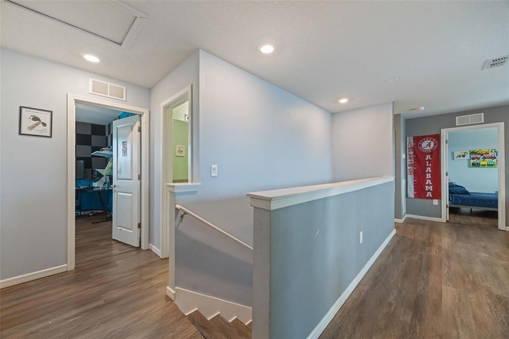 For Sale: $369,000 (4 beds, 2 baths, 2416 Square Feet)