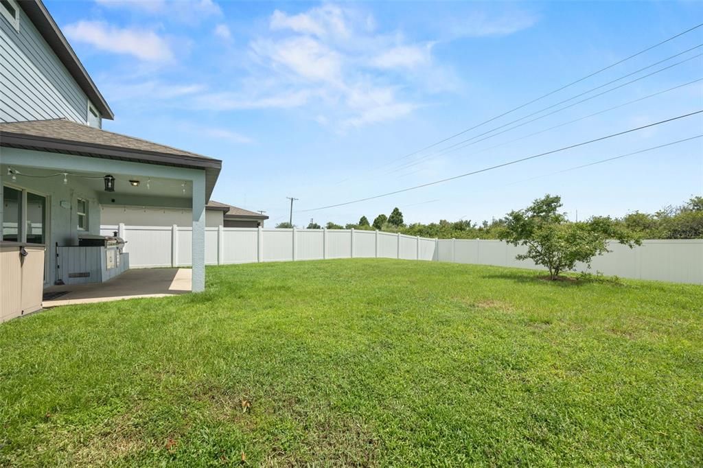 For Sale: $369,000 (4 beds, 2 baths, 2416 Square Feet)
