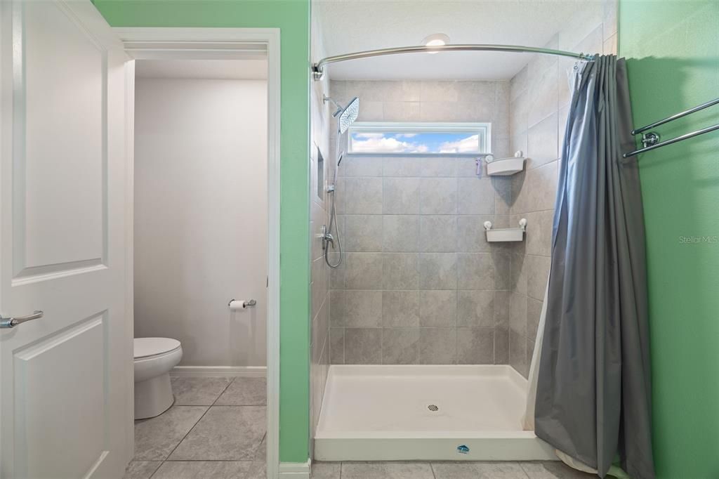 For Sale: $369,000 (4 beds, 2 baths, 2416 Square Feet)