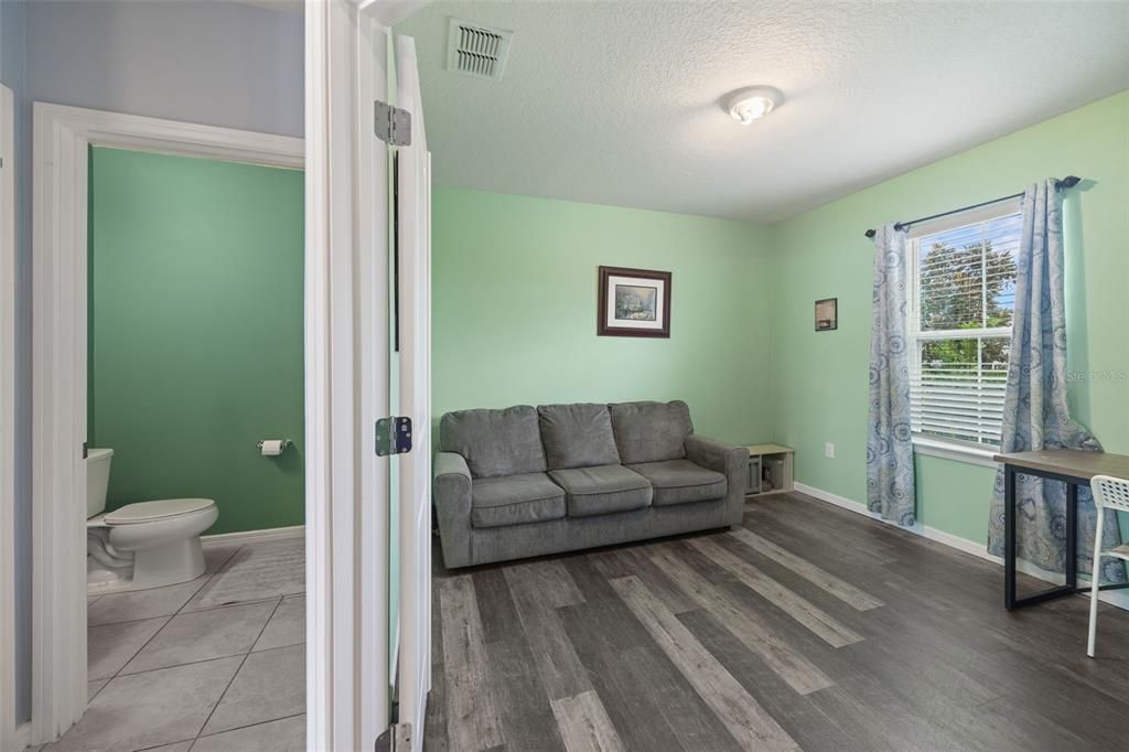 For Sale: $369,000 (4 beds, 2 baths, 2416 Square Feet)