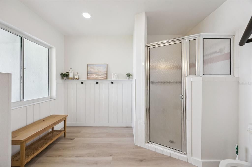 For Sale: $344,900 (3 beds, 2 baths, 2025 Square Feet)