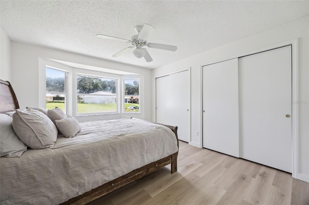 For Sale: $344,900 (3 beds, 2 baths, 2025 Square Feet)