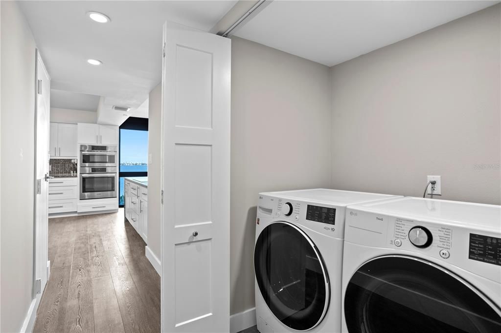 For Rent: $4,950 (2 beds, 2 baths, 1702 Square Feet)