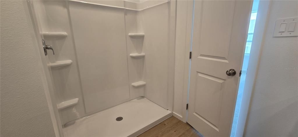 В аренду: $2,000 (3 спален, 2 ванн, 1378 Квадратных фут)
