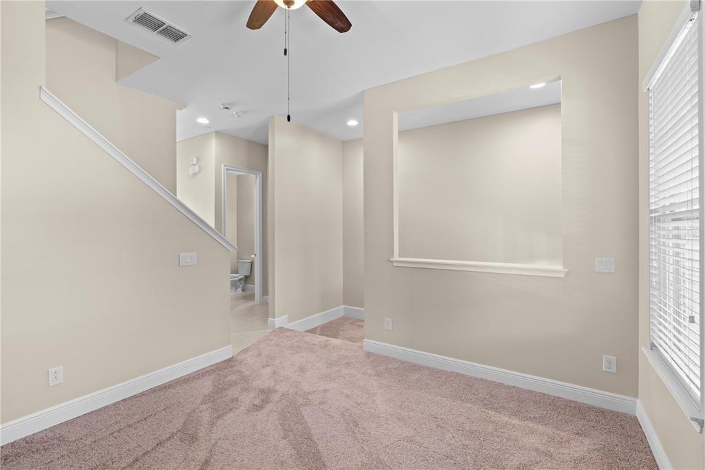 For Sale: $417,000 (3 beds, 3 baths, 1801 Square Feet)